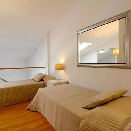 Esglesia 7 - Duplex Διαμέρισμα *